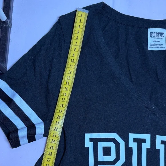 PINK Victoria's Secret Black V-Neck Tee - Picture 6 of 8